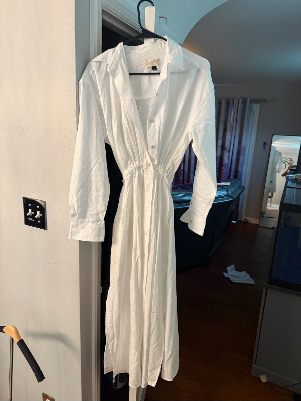 Universal Thread White Long-Sleeve Button-Front Shirt Dress